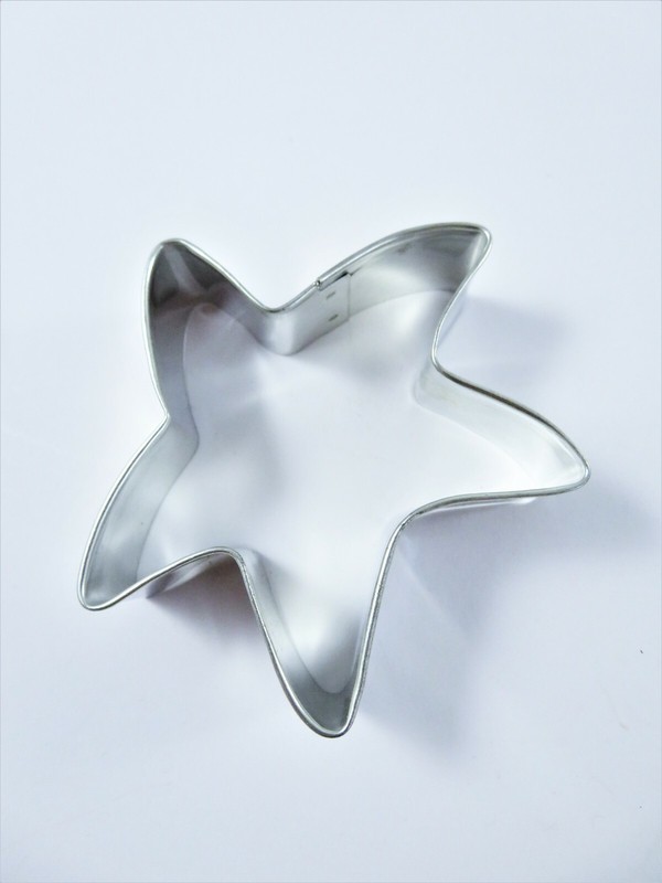 Metal Cookie Cutters Christmas Mixed Lot Of 5 Tree Star Reindeer Candle Sleigh gallery