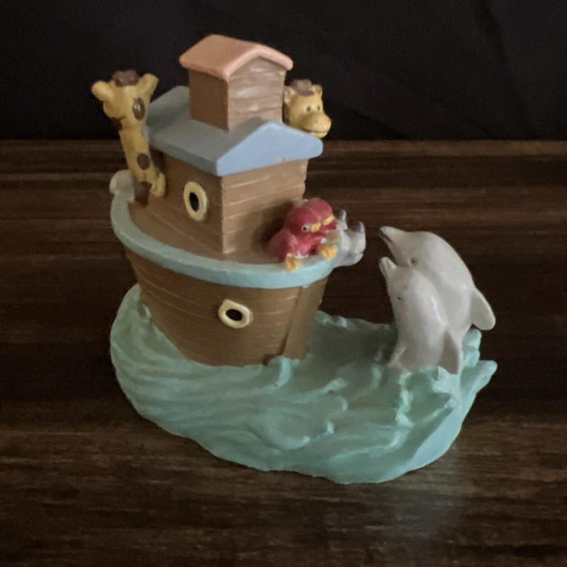 Wilton NOAH'S ARK SPECIAL MEMORIES Keepsake Resin Home Decor Cake Topper gallery