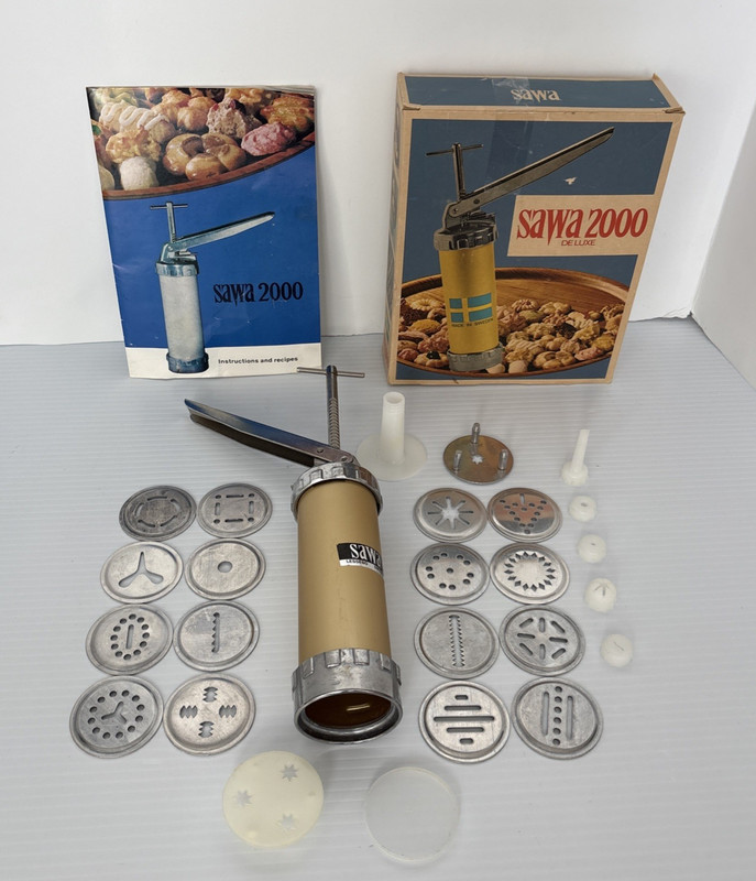 SAWA 2000 Deluxe Metal Cookie Press Decorator Gun w/ Box Sweden Complete VTG
