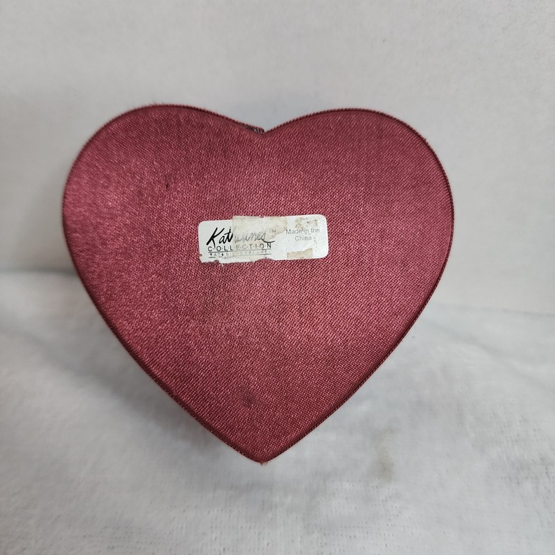 Katherine's Collection Heart Satin Gift Box with Metal Heart Cookie Cutter Set gallery