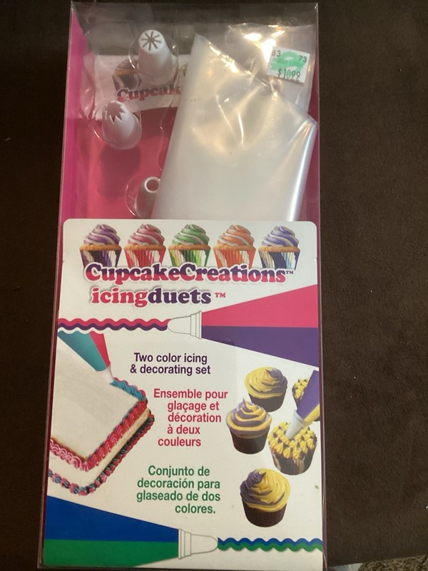 Cupcake Decorating Kit