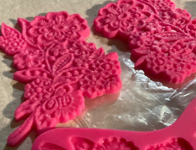 3 Pc. Lace Maker W302 Silicone Floral Mold Fondant Sugar Crafts 4 1/4” x 2 5/8” gallery