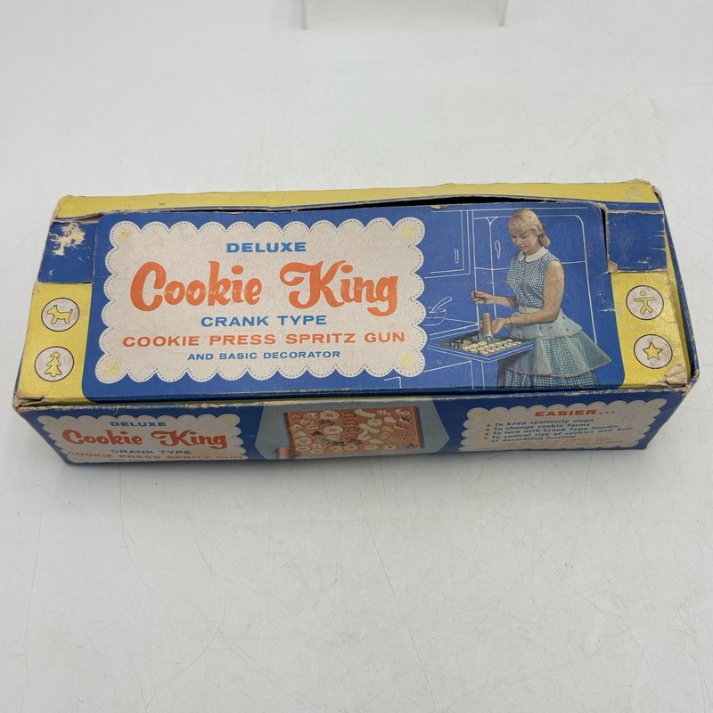 Nordic Ware Deluxe Cookie King Crank Cookie Press Spritz Gun 20 Discs (10 Bonus) gallery