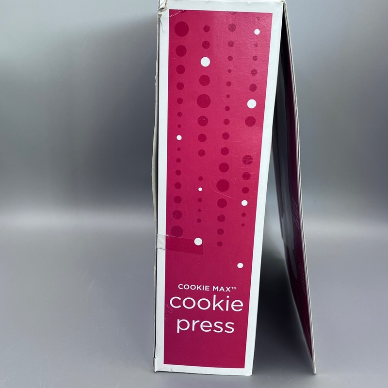 Wilton Cookie Max Cookie Press With 12 Disc Christmas gallery