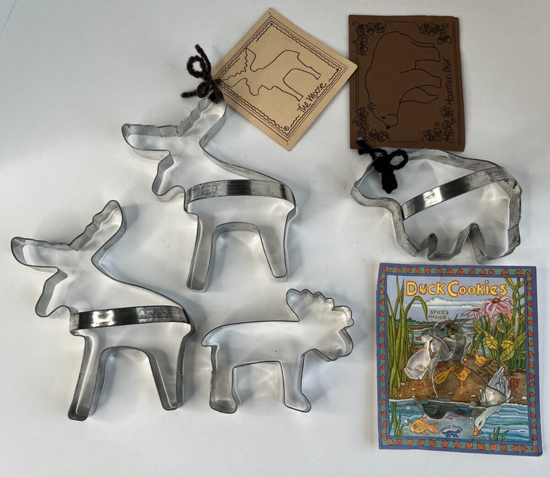 Ann Clark Cookie Cutters w/ Handle (3) Moose (1) Bear (1) Duck Recipes Lot of 5 gallery