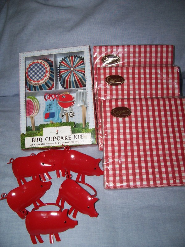 MERI MERI BBQ CUPCAKE SET -3 PKGS LUNCHEON NAPKINS & 6 PIGGY NAPKIN RINGS