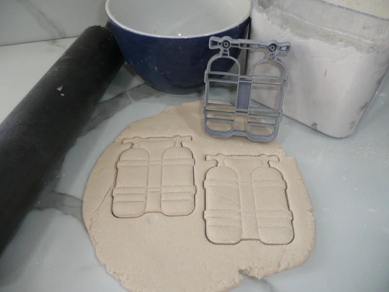 SCUBA DIVING WETSUITS HELMET FLIPPERS WATCH SET OF 8 COOKIE CUTTERS USA PR1979 gallery