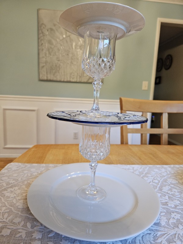 3-Tier Round Cake Stand Floral Blue & White Porcelain Plates Clear Glass Stem gallery