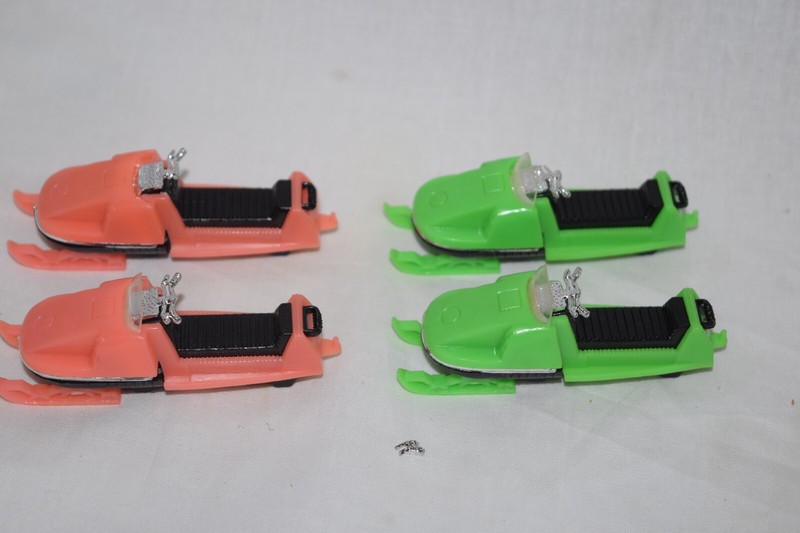 4 Vintage 3″ Plastic Snowmobile Cake Topper Decoration Hong Kong GUC Pink Green