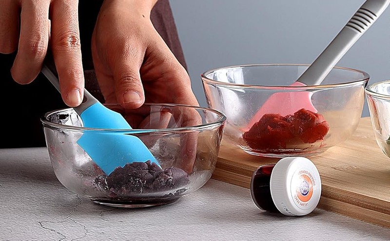 Silicone Mini Spatula, Curved Small Spatula, Kitchen Jar Spatula, Wet Pet gallery