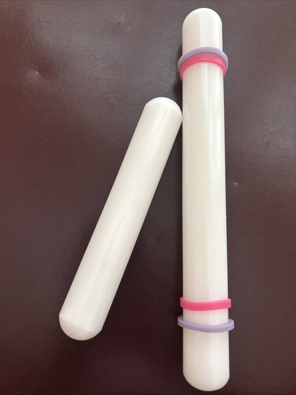 Wilton 9″ & 6″ Fondant Roller Baking Rolling Pin w/Rings