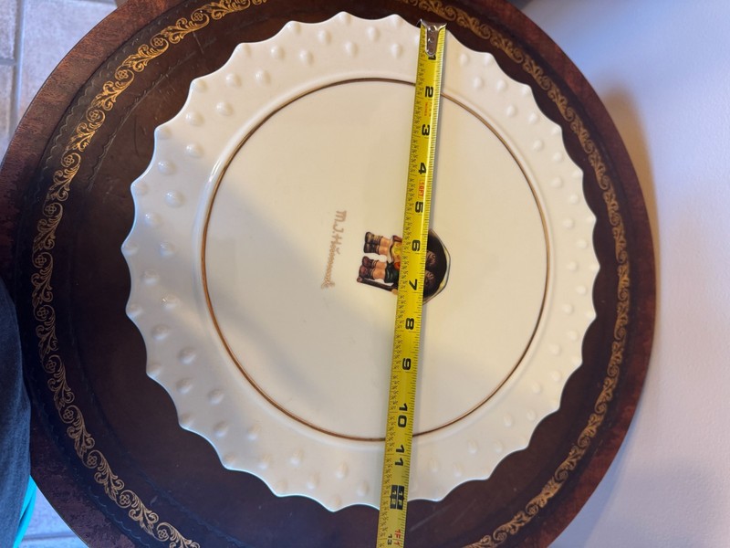 Hummel Stormy Weather Porcelain Pedestal Cake Plate Stand Goebel Danbury Mint gallery