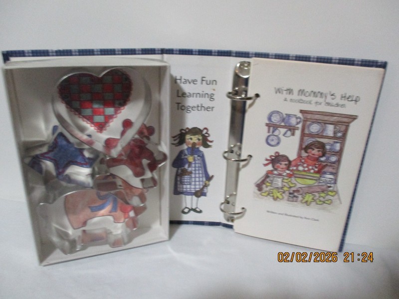 "With Mommy's Help A Cookbook For Children" by Ann Clark w/4 Cookie Cutters gallery