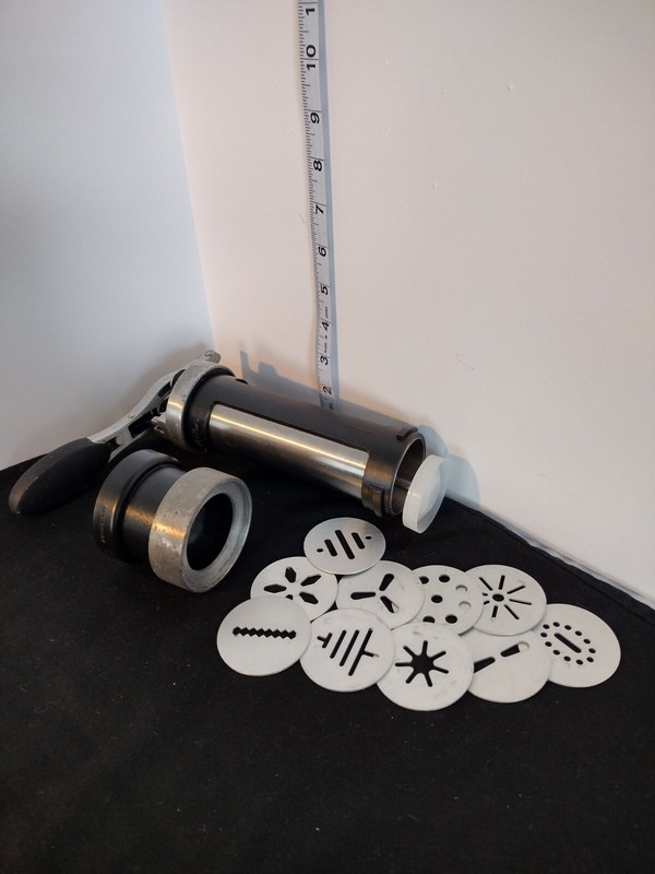 Cookie Press With 10 Disks
