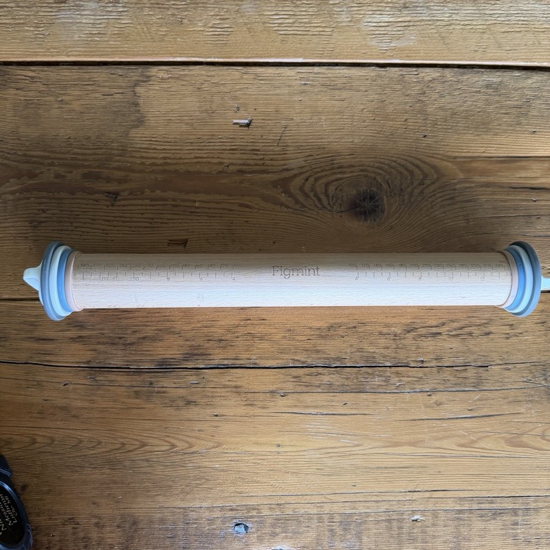 Figmint Adjustable Wood Rolling Pin w Guide & Thickness Rings 17” Cookies Pie