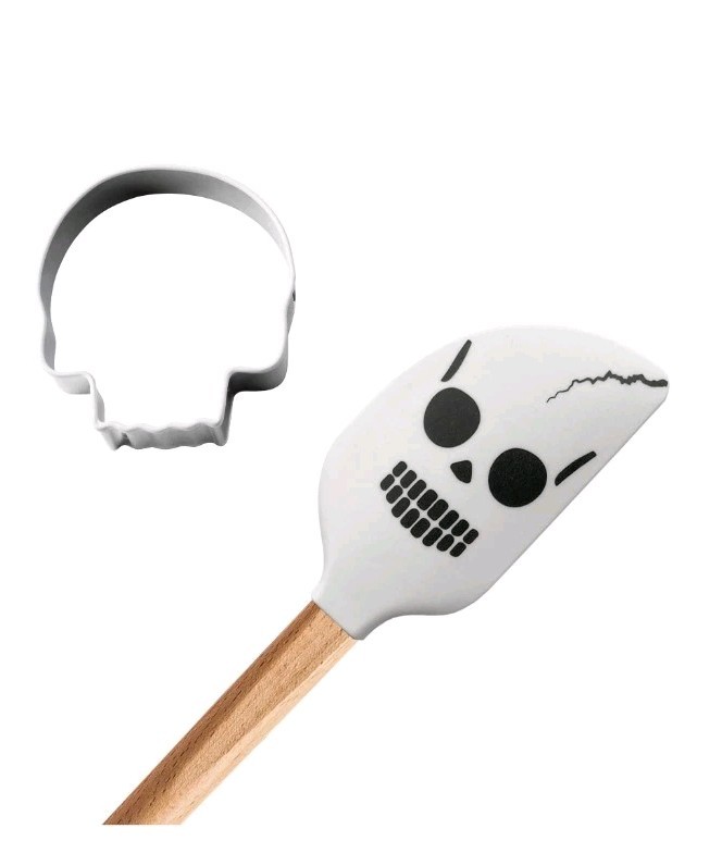 Way to Celebrate Halloween Skull Silicone Spatula & Cookie Cutter Set New gallery