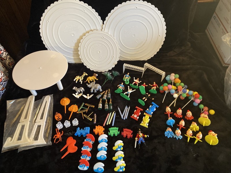 Vintage Wilton Clown Head Soccer Jungle Train Cupcake Cake Toppers Birthday LOT