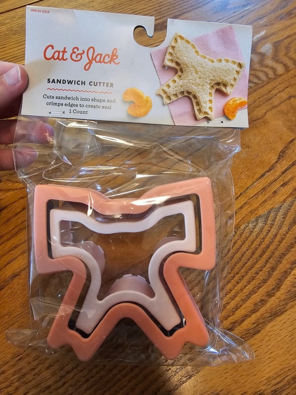 NEW Sandwich Cutter – Cat & Jack™ Bow: Stainless Steel Cookie Tool