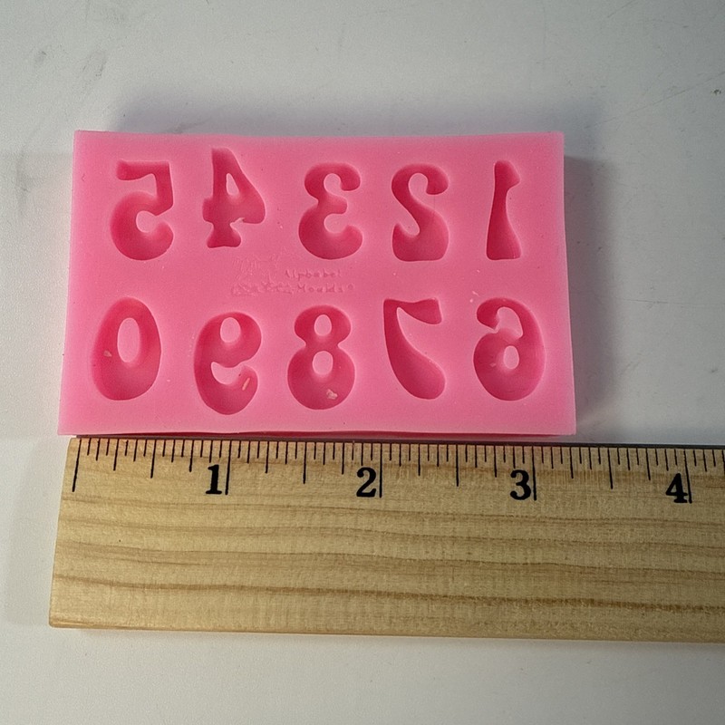 Kids Theme silicone molds Hulk Superman Bears baby feet gallery