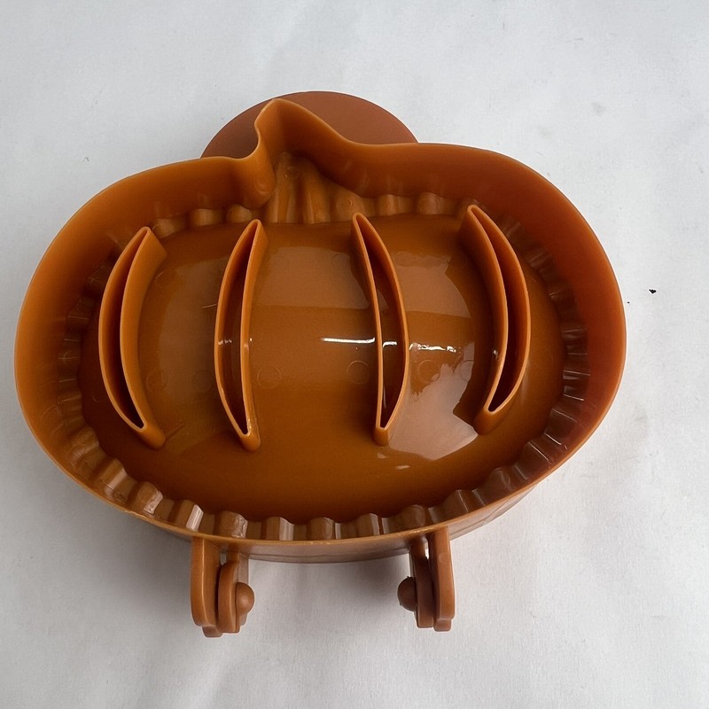 Williams Sonoma Baking Autumn Mini Pies Molds Create Pumpkin Acorn Apple Shapes gallery