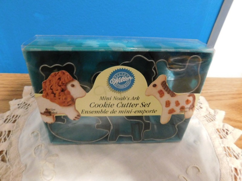 NEW WILTON Mini NOAH’S ARK COOKIE CUTTER SET OF 6 SILVER METAL 2308-1206