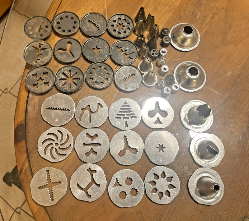 VTG Lot 48 Cookie & Cake Press Disc Decorating 15 Mirro & Set 12 -1 3/4”Discs