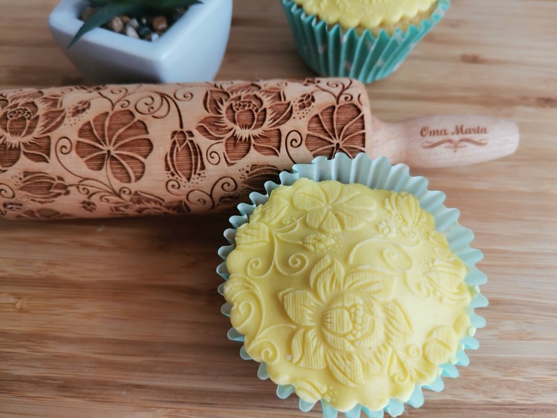 Embossed Dough Roller Lotus Springerle cookie mold Textured Engraved Rolling Pin gallery