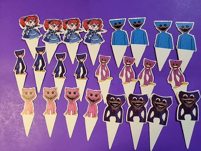 24 Japanese Cartoon Cupcake Toppers 📦