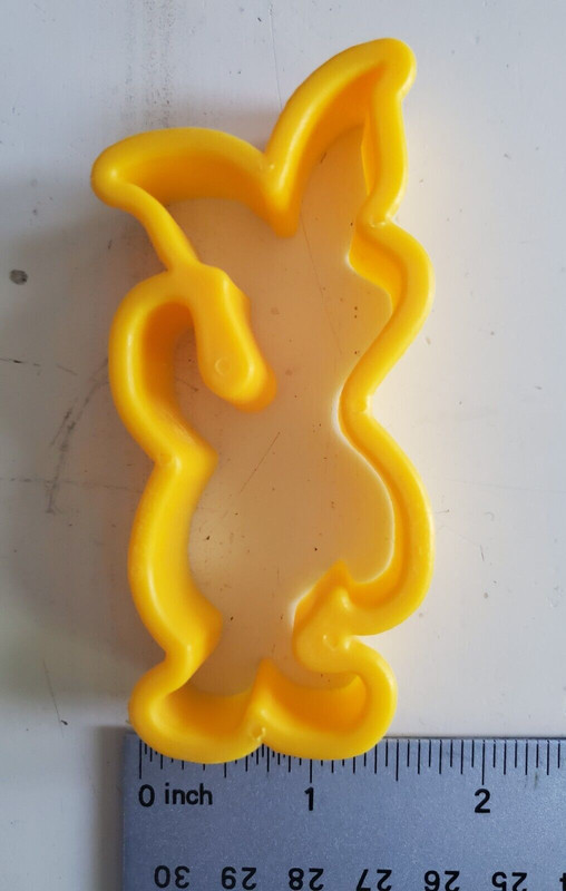 Plastic Piglet Cookie Cutter & Stamp from beloved Winnie the Pooh gallery