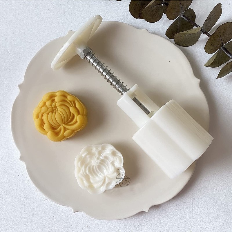 Mooncake Press Mold Hand-Pressed Dessert DIY Tool 1 Chrysanthemum Stamp Pastry