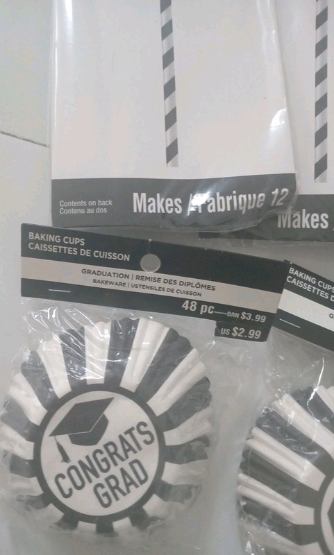 48PCS Graduation Congrats Grad! Paper Straws+ 192pcs Baking Cups Black White gallery
