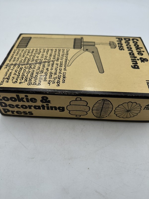 Vntg 1979 Hoan Cookie & Decorating Press Gun Complete Set In Box Excellent Cond. gallery