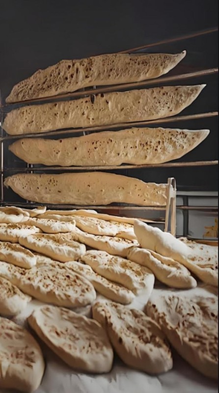 Thin Rolling Pin （90 * 2cm），Suitable for large baking projects gallery