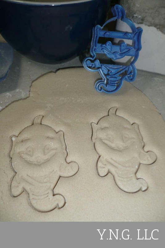 GENIE FROM MAGIC LAMP KIDS CARTOON MOVIE COOKIE COOKIE CUTTER USA PR3488 gallery