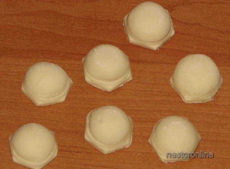 Aluminum Ravioli Maker Meat Dumpling Pelmeni Mold Pasta Form New gallery