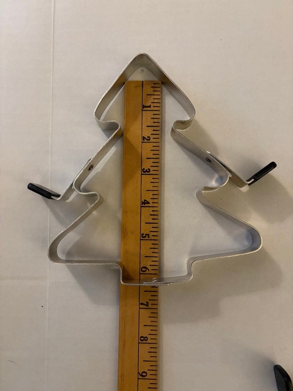 Christmas Holiday Large Metal Cookie Cutters Egg or Pancake Mold - gallery