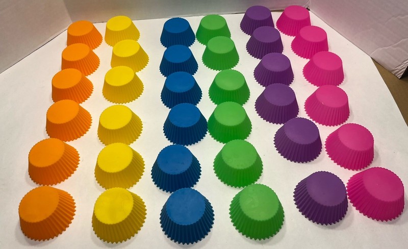 Reusable Silicone Baking Cups Lot Of 36 Pink Purple Green Yellow Blue Orange gallery
