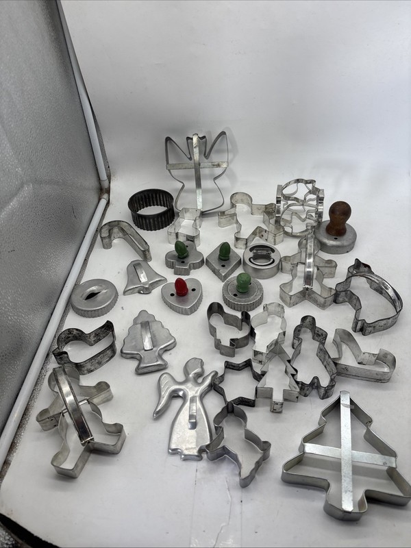 Lot Of 28 Metal Cookie Cutters Christmas Boot Sleigh Tree Angel Vintage More