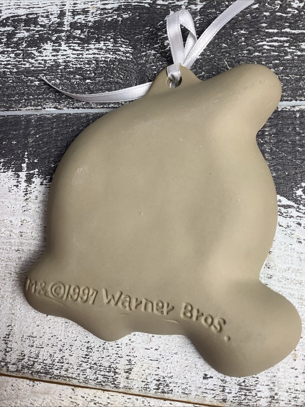 Vintage Warner Brothers Bugs And Taz Cookie Molds gallery
