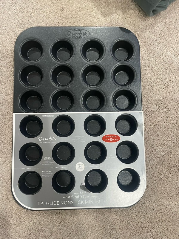 Sir la Table Mini Muffin Tin