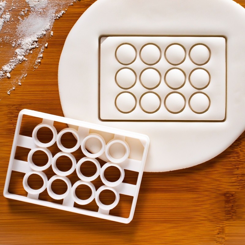 Laboratory 12 Well Plate Cookie Cutter - Microbiology cell culture ELISA science