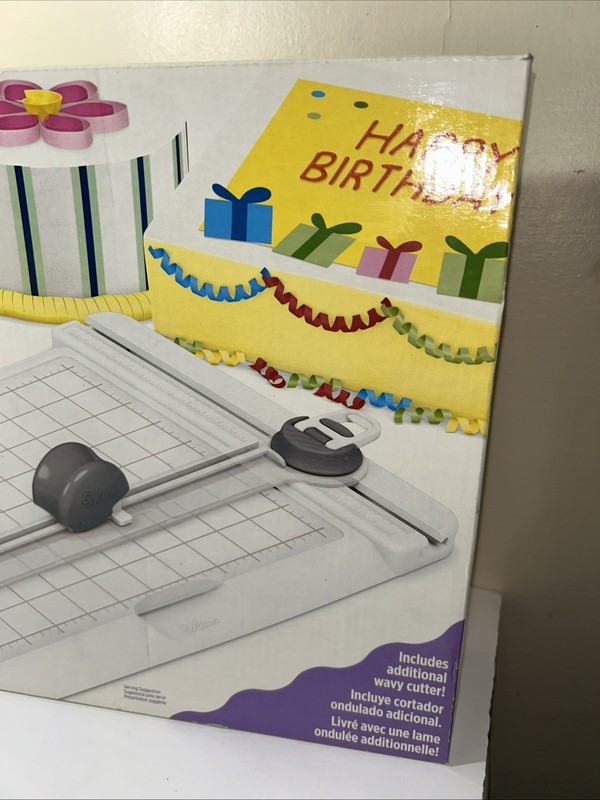 Wilton Slide-N-Cut Edge Cutter Icing Sheets Cutter New 9A gallery