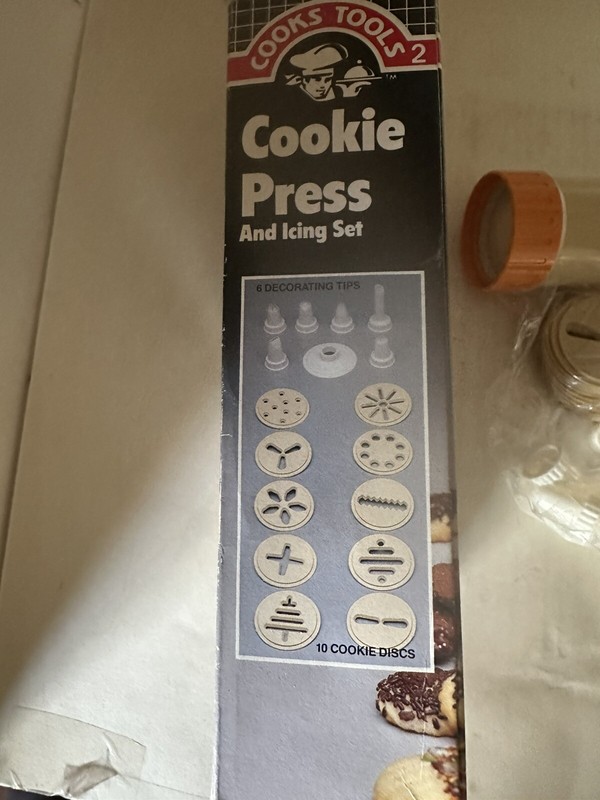 Vintage Cookie Press And Icing Set/ White,Orange Cooks Tools 2 gallery