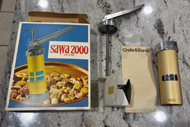 SAWA 2000 Cookie Press Deluxe Sweden Metal Original Box 29 Pieces Complete Vtg