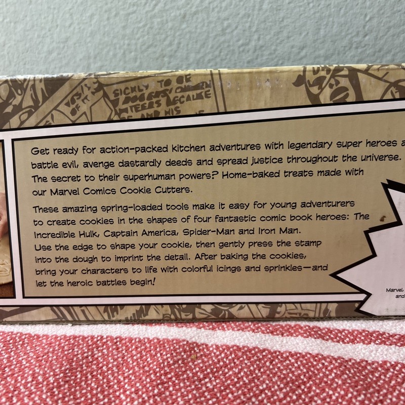 Williams Sonoma Marvel Cookie Cutters Hulk Spiderman Iron Man Captain America 11 gallery