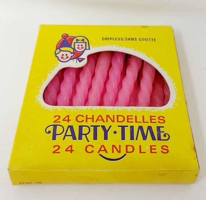 VTG Party Time Dripless Pink Birthday Cake Candles (17) Made in Japan w Box Prop gallery