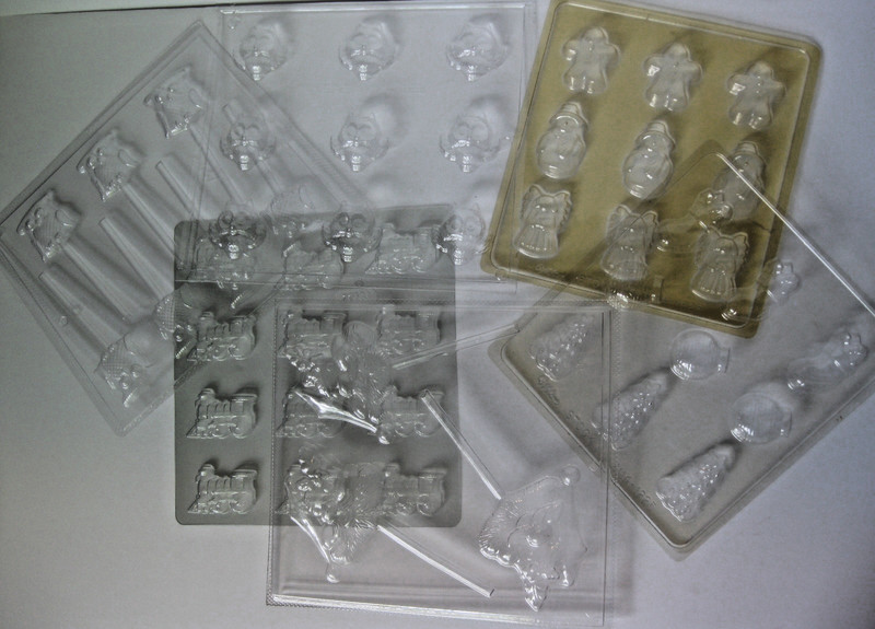 6 Plastic Candy Molds For Chocolate ~ 3 Christmas 1 Trains 2 Owls
