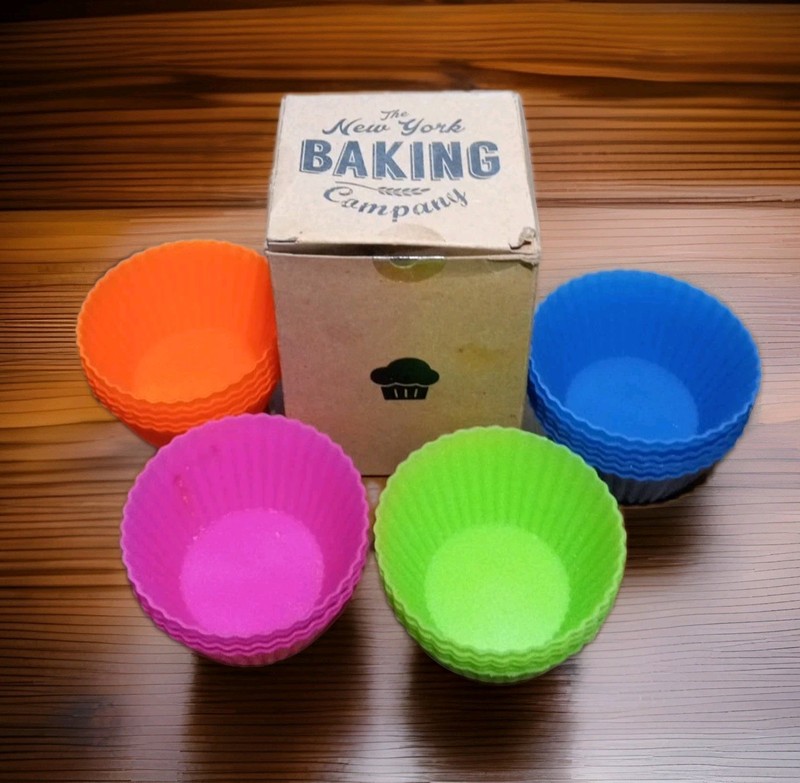 Silicone Cupcake Baking Cups 20 Pack, Reusable & Non-Stick Muffin Cupcake Liners