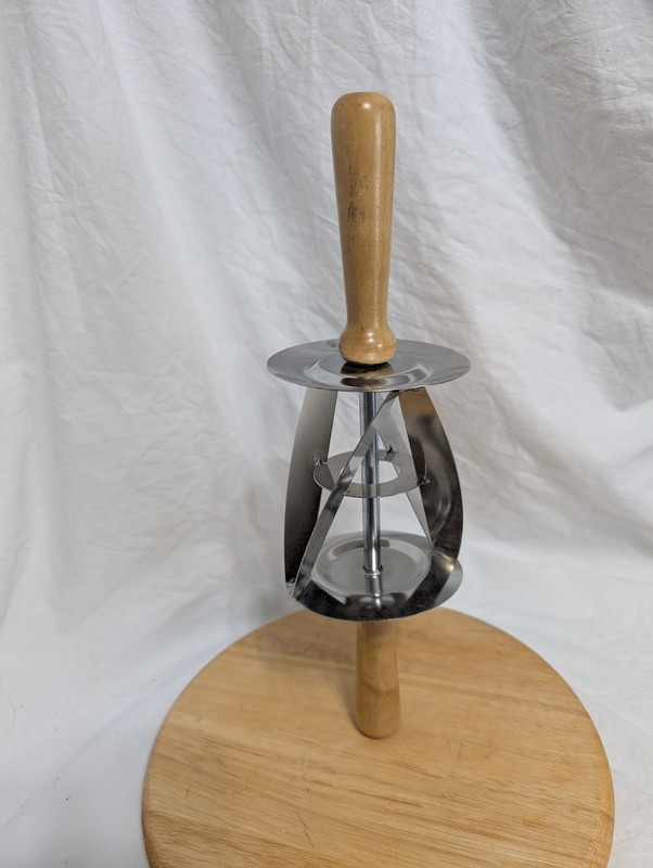 #249 Vtg Stainless Wood Rolling Croissant Cutter Cuts Triangle Dough Pastry gallery