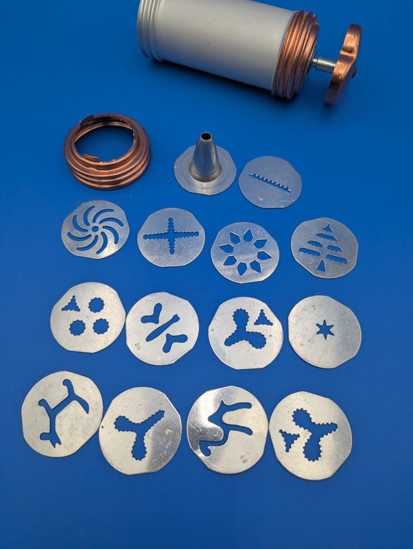Mirro Cookie Cooky Pastry Press and Frosting Decorator Set Discs Tip vintage